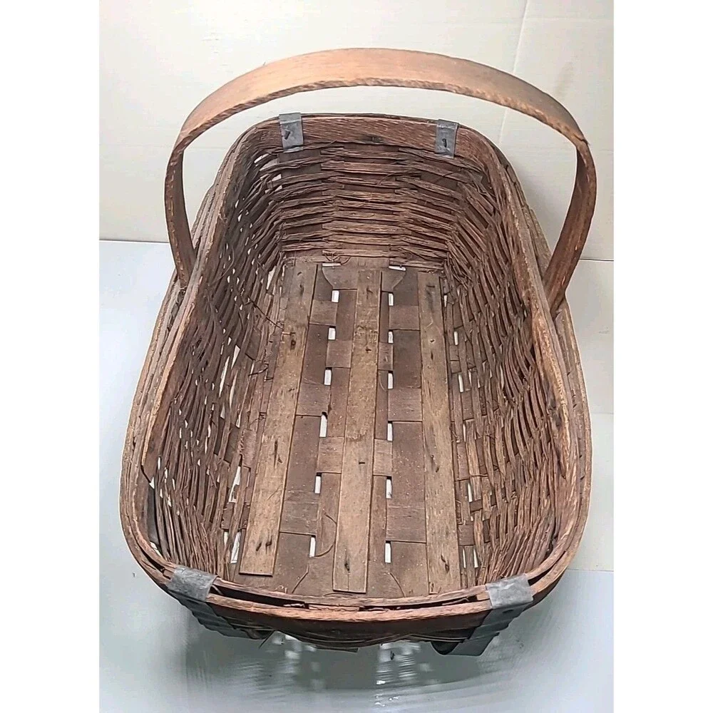 Antique American Huge Woven Handmade Gathering Basket 23x13x8 W/handle!
